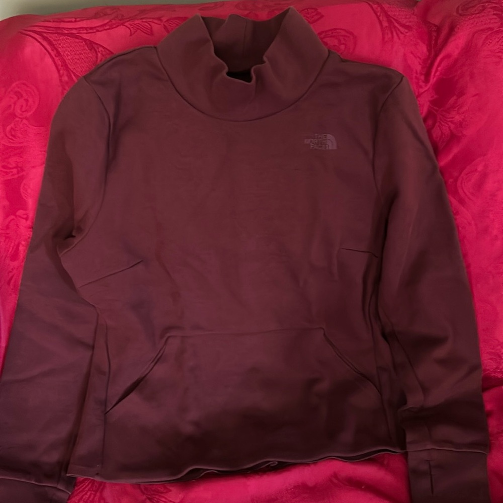 The North Face, Woman’s LG brown mock turtleneck